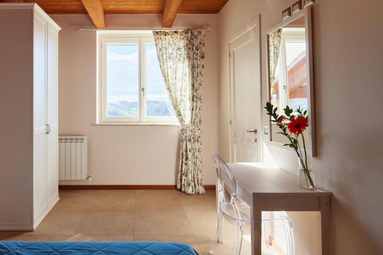 Country House Ca'Balsomino Guest House Urbino Bagian luar foto