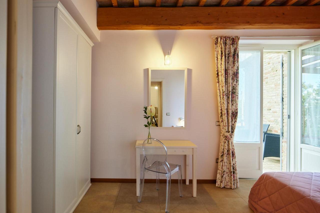 Country House Ca'Balsomino Guest House Urbino Bagian luar foto